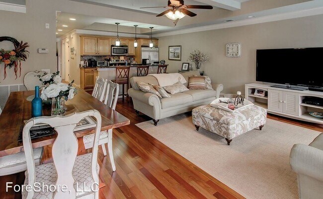 Foto del edificio - 2 br, 2 bath House - 624 Calhoun Street 1025