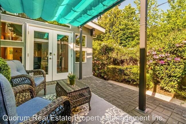 Foto del edificio - 4 br, 2.5 bath House - 2334 NE 85th St