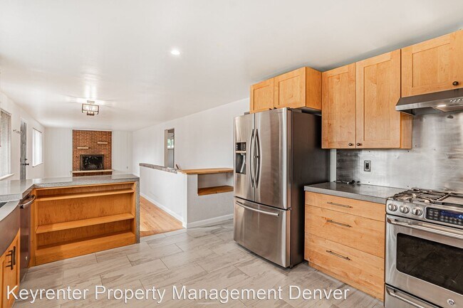 Building Photo - 3 br, 1.5 bath House - 9495 W 9th Ave