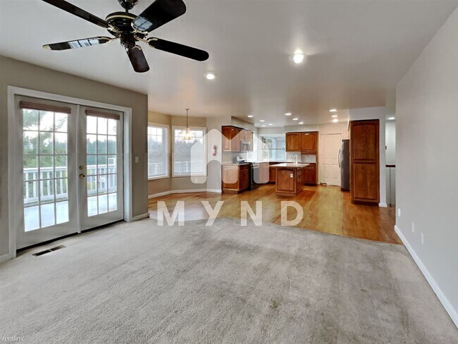 Building Photo - 3 br, 3 bath House - 6613 46th Ave Ct E