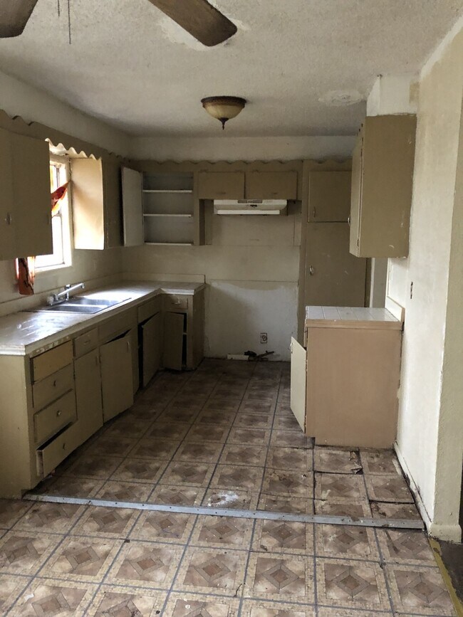 Foto del edificio - 4 bedroom