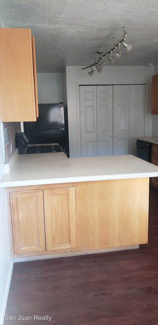 Building Photo - 3 br, 2 bath House - 706 N Allen Avenue