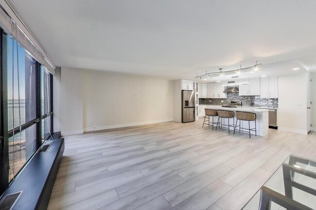 Foto del edificio - 900 N Lake Shore Dr