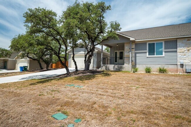 Building Photo - 3 Brookmeadow Dr