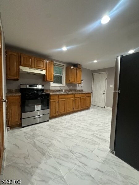 Foto principal - 389 Amherst St