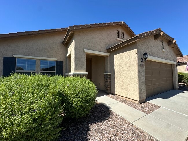 Foto del edificio - 33110 N 26th Ln