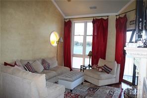 Foto del edificio - 863 Southwest Dr