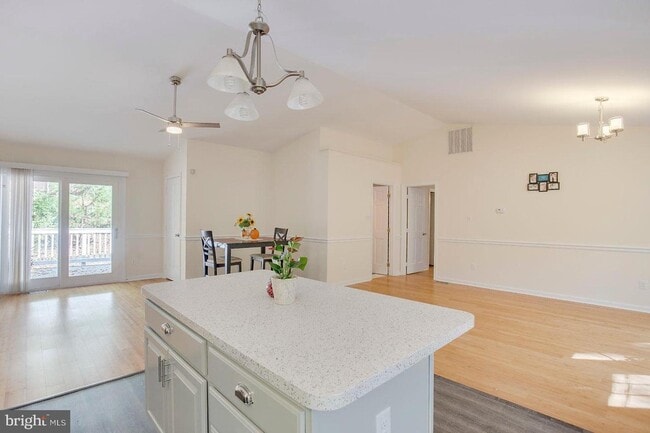 Building Photo - 3120 Creedon Dr