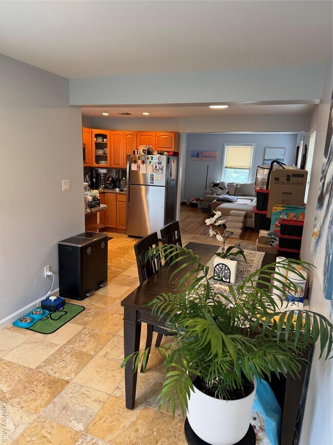 Foto del edificio - 222 Colonial Ave