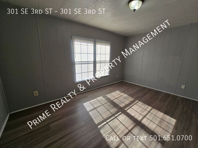 Foto del edificio - 301 SE 3rd St