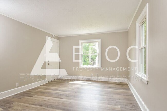 Foto del edificio - 1219 Valley View St