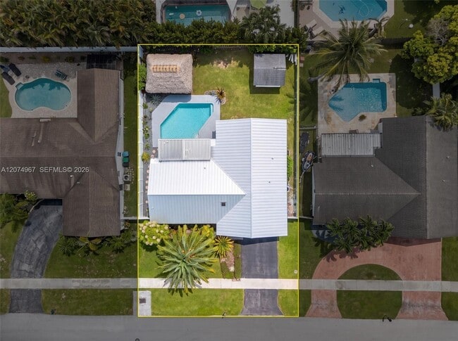 Building Photo - 5804 SW 116th Ave