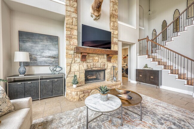 Building Photo - 13700 Lone Rider Trail