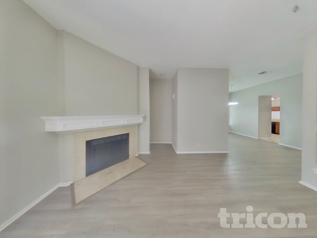 Building Photo - 8058 Pioneer Trail Dr