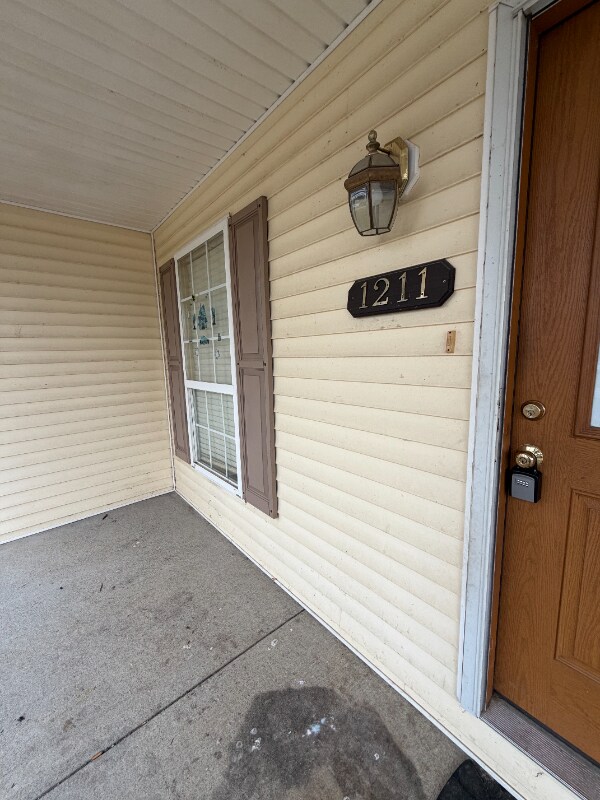 Foto del edificio - 1211 Redbud St