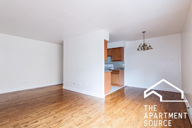 Building Photo - 6011 N Winthrop Ave