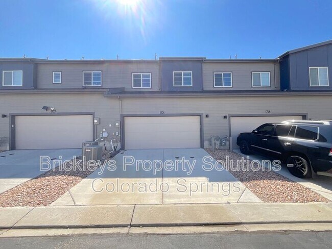Foto del edificio - 1721 Rose Quartz Heights