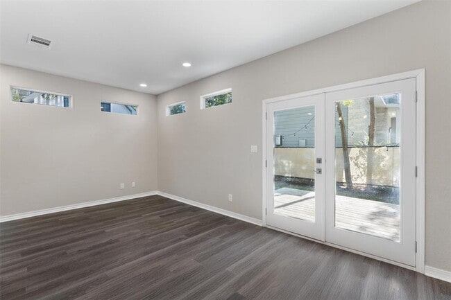 Building Photo - 1209 Casey St