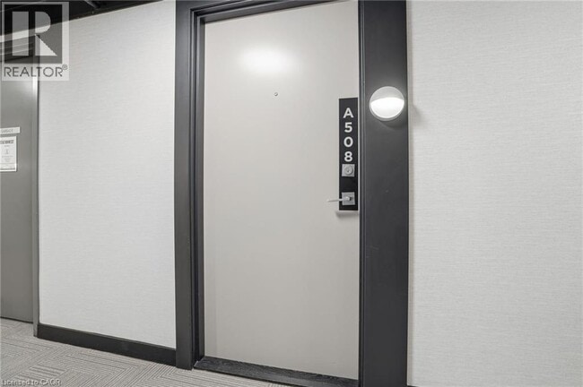 Photo du bâtiment - 1117 Cooke Blvd.