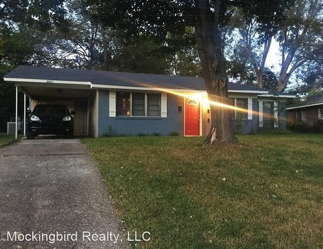 Building Photo - 3 br, 2 bath House - 2625 E. Cavett
