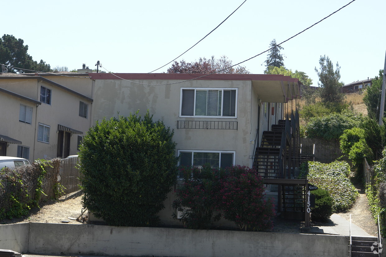 Building Photo - 4150 San Pablo Dam Rd