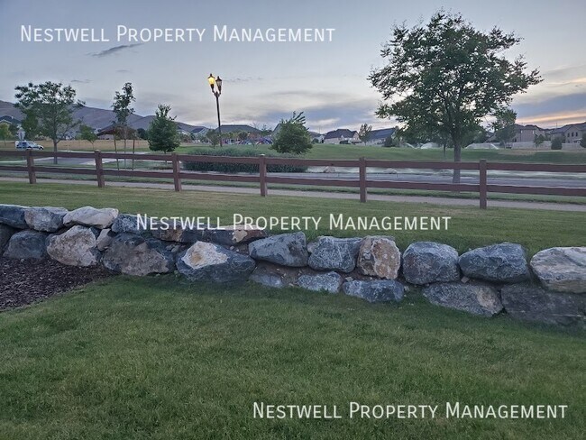 Foto del edificio - 2961 S Willow Creek Dr