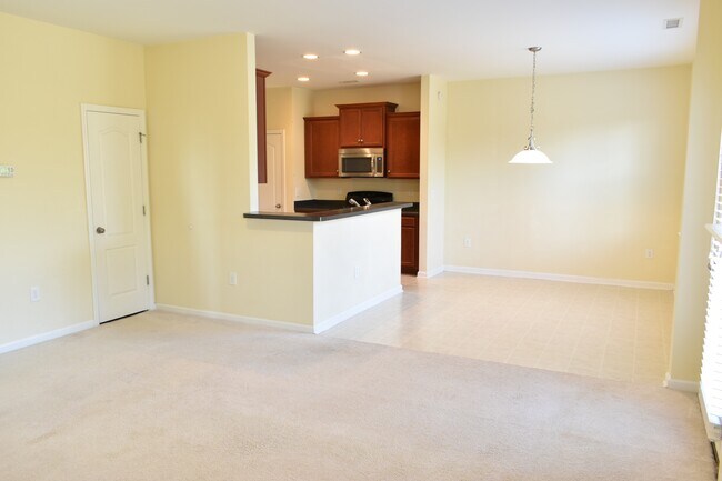 Building Photo - 436 Windy Peak Loop