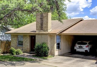 Building Photo - 7111 Dan-Jean Dr
