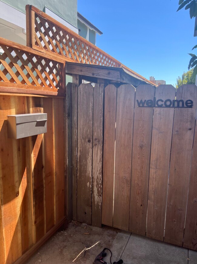 Foto del edificio - 337 Alta Ave