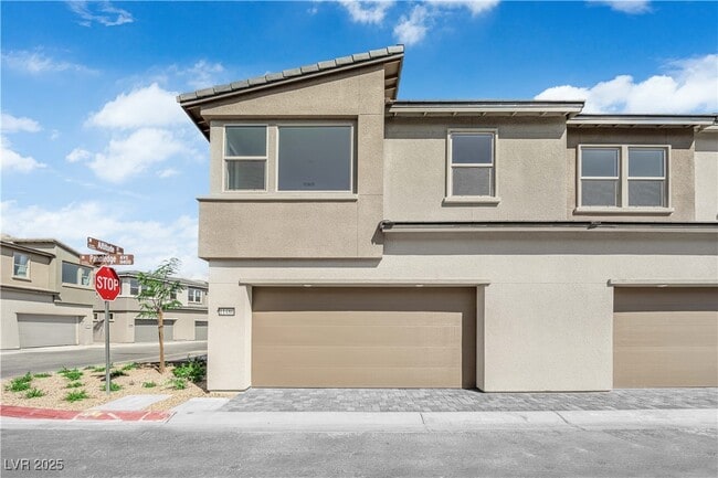 Building Photo - 11480 Panoledge Ave