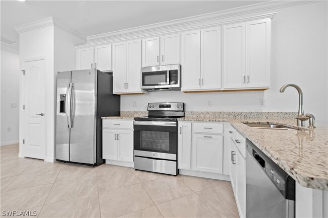 Building Photo - 4288 Lemongrass Dr