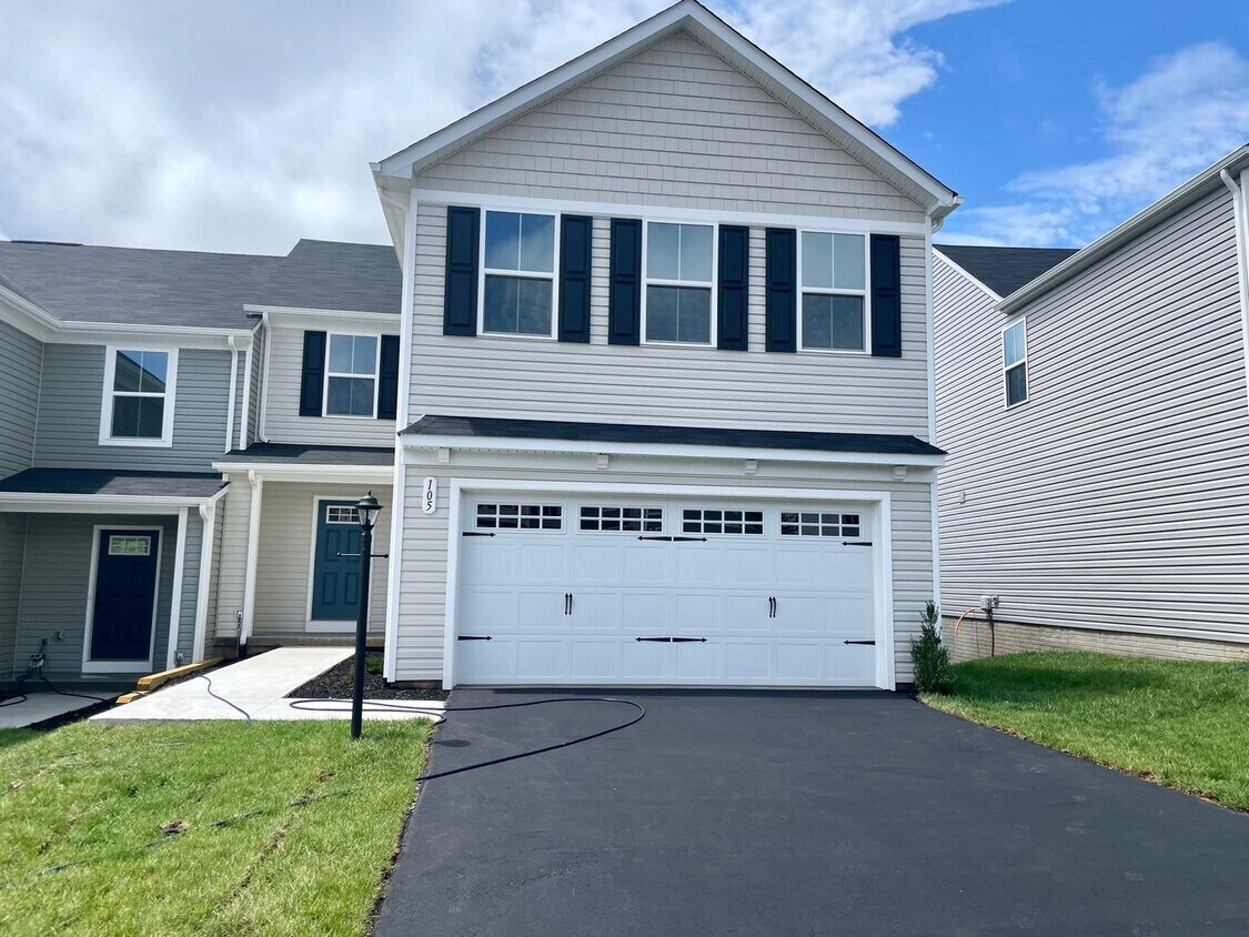 105 Robinia Rd, Lynchburg, VA 24501 Townhome Rentals in Lynchburg VA