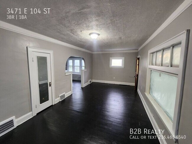 Foto del edificio - 3471 E 104th St