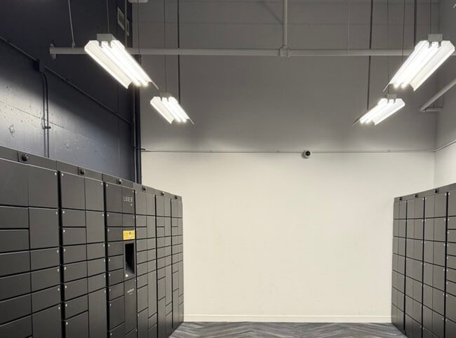 Foto del edificio - 401 E Ontario St