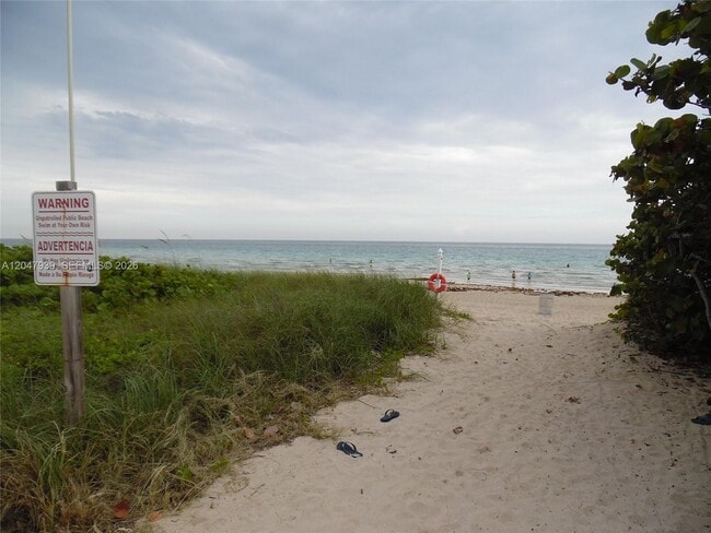 Building Photo - 8911 Collins Ave