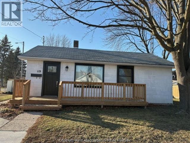 Building Photo - 119 Lorne Ave