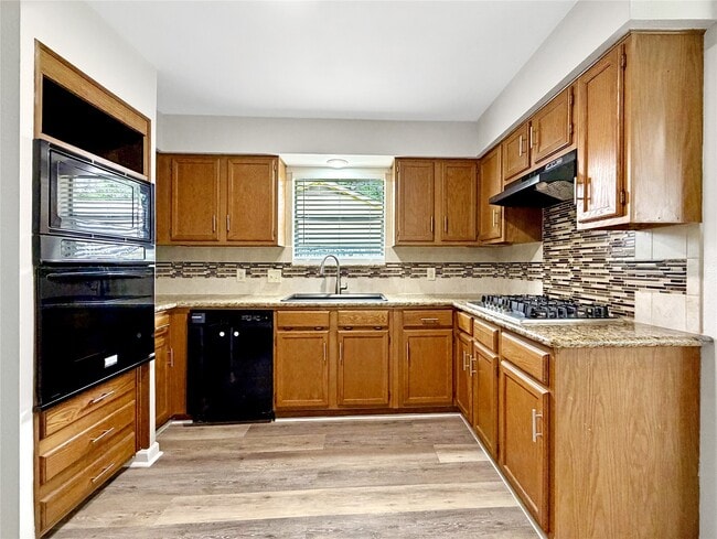 Building Photo - 1710 Laurel Springs Ln