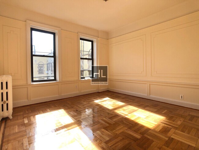 Foto del edificio - 81ST STREET