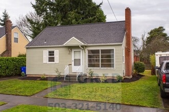 Building Photo - 7905 N Emerald Ave