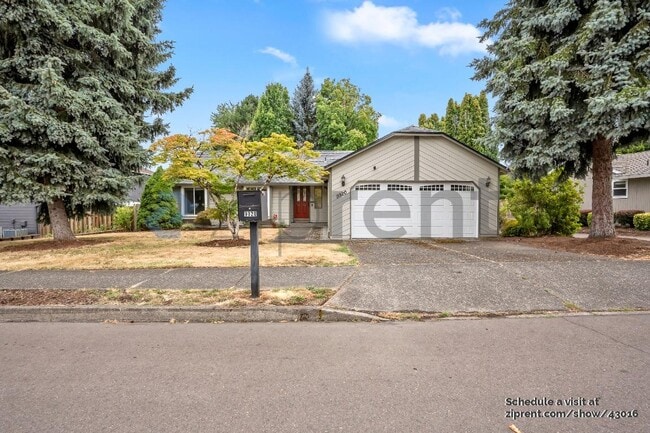 Building Photo - 9920 SW Kable St