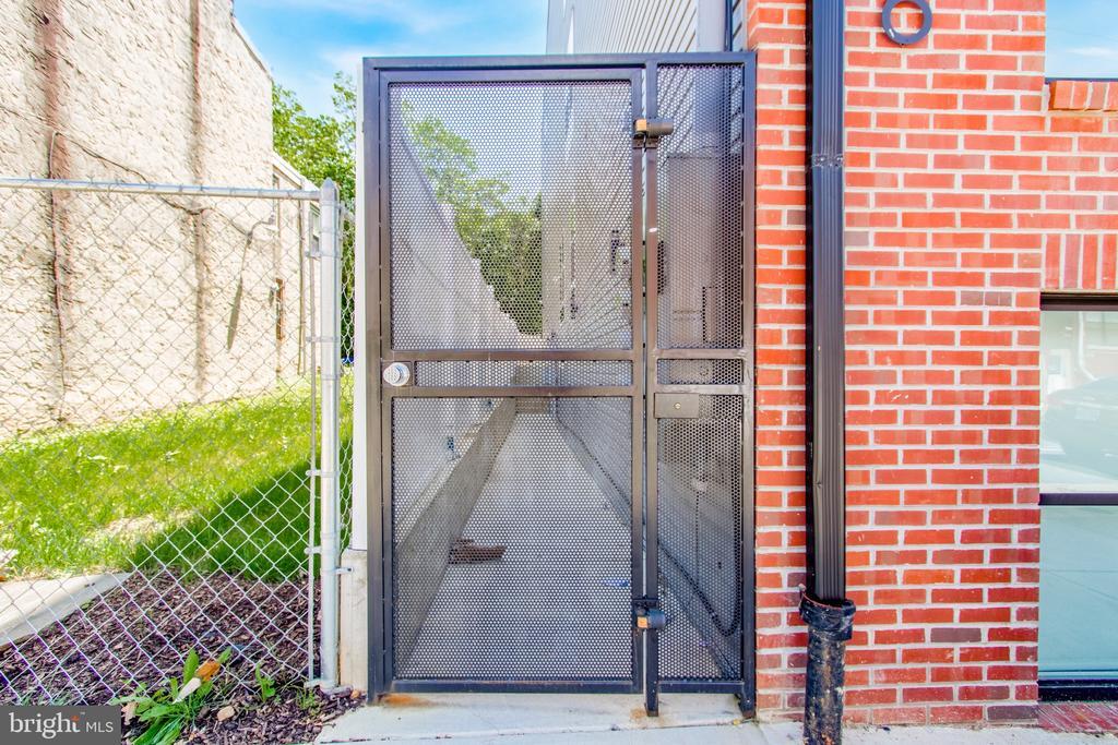 Foto principal - 3836 Haverford Ave