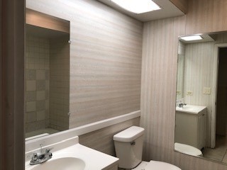 Foto del edificio - 21793 Peterson Ave
