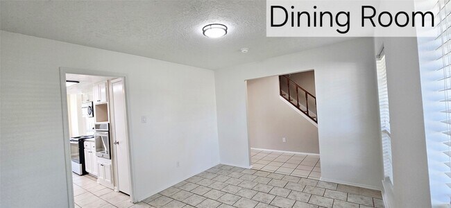 Building Photo - 4827 Cypressdale Dr