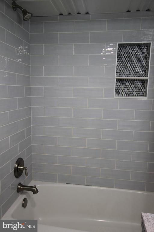 Foto del edificio - 512 W Central Ave