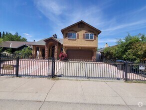 Building Photo - 1703 Diablo Creek Dr