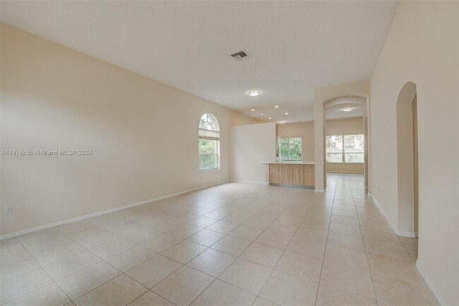 Building Photo - 1631 NW 144th Way