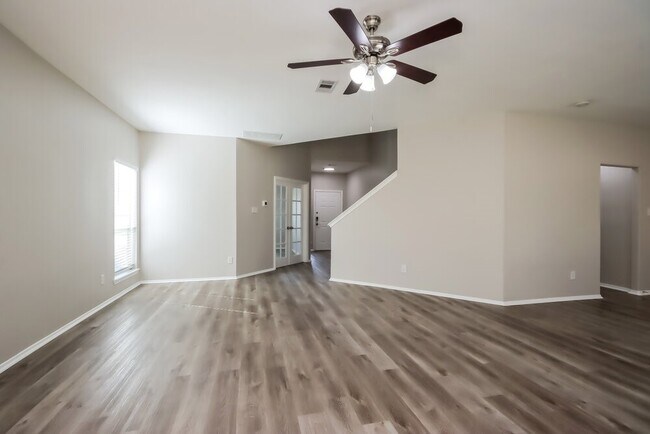 Foto del edificio - 1089 Shadow Glenn Dr