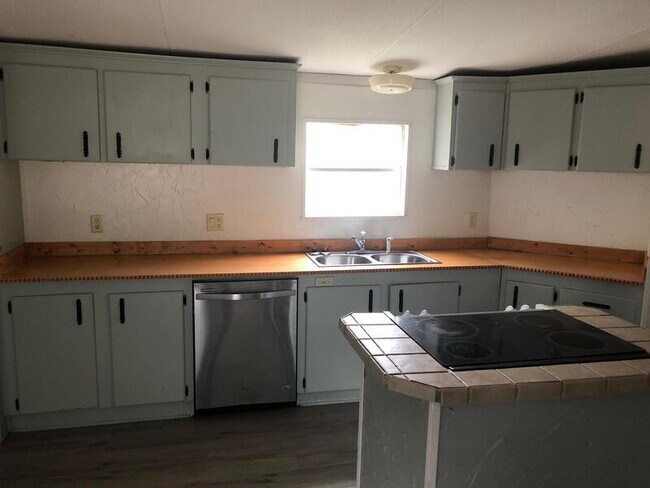 Building Photo - 3407 Brazos River Dr