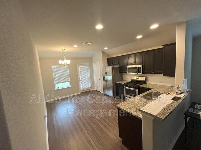 Foto del edificio - 433 Dubina Ave