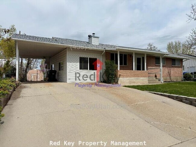Foto del edificio - Stansbury Ave Duplex
